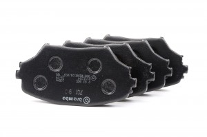 Комплект тормозных колодок, диско P83055 BREMBO