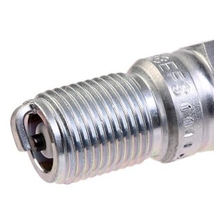 Свеча зажигания 1049 NGK NTK