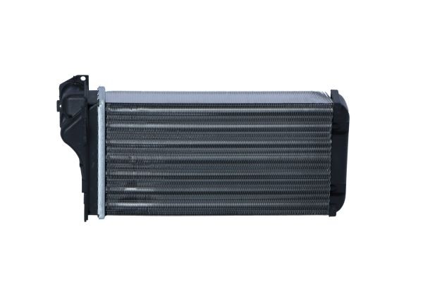 Радиатор, охлаждение двигател 53647 NRF