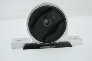 Подушка двигателя NM-N16F FEBEST