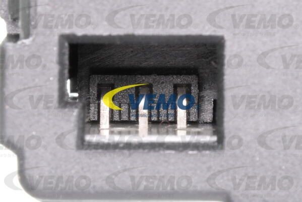 Генератор V251336630 VEMO