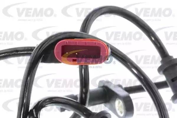 Датчик, частота вращения колеса V30-72-0172 VEMO