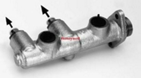 Главный тормозной цилиндр 131244B BENDIX JURID