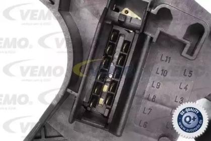 Выключатель на колонке рулевого управления V25804003 VEMO