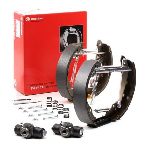 Комплект тормозных колодок K 85 036 BREMBO