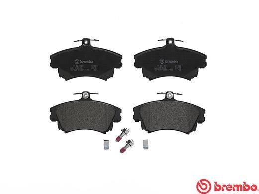 Комплект тормозных колодок, диско P 86 017 BREMBO