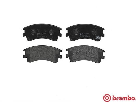 Комплект тормозных колодок, диско P49032 BREMBO