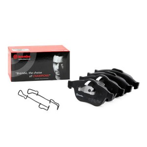 Комплект тормозных колодок, диско P68032 BREMBO