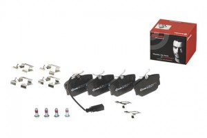 Комплект тормозных колодок, диско P85046 BREMBO