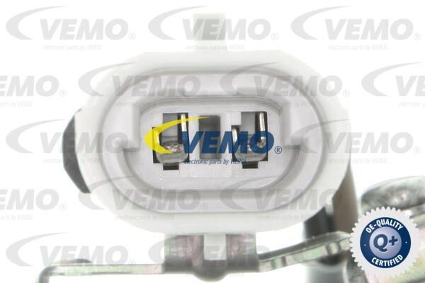 Компрессор, кондиционер V40-15-0013 VEMO