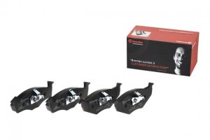 Комплект тормозных колодок, диско P85030 BREMBO
