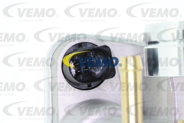 Патрубок дроссельной заслонки V10-81-0004 VEMO