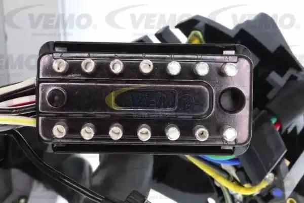 Выключатель на колонке рулевого управления V30-80-1734-1 VEMO