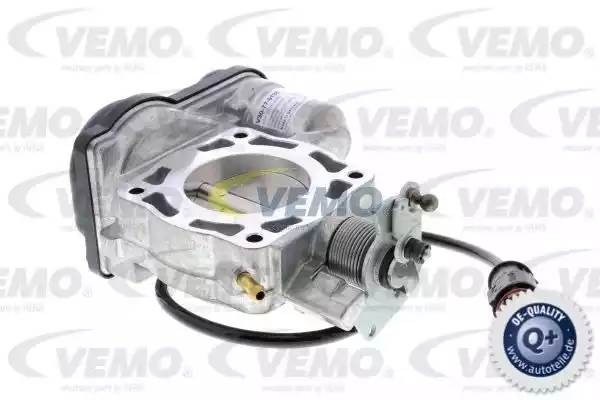 Патрубок дроссельной заслонки V30770136 VEMO