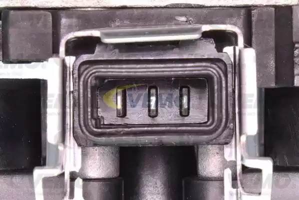Катушка зажигания V10-70-0065 VEMO