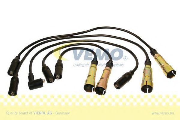 Ккомплект проводов зажигания V10-70-0040 VEMO