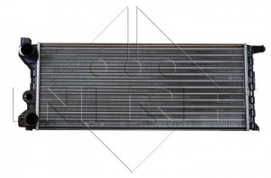 Радиатор, охлаждение двигател 58742 NRF