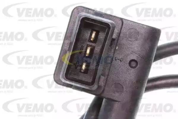 Датчик положения распредвала V20-72-0415 VEMO