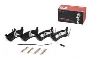 Комплект тормозных колодок, диско P50044 BREMBO
