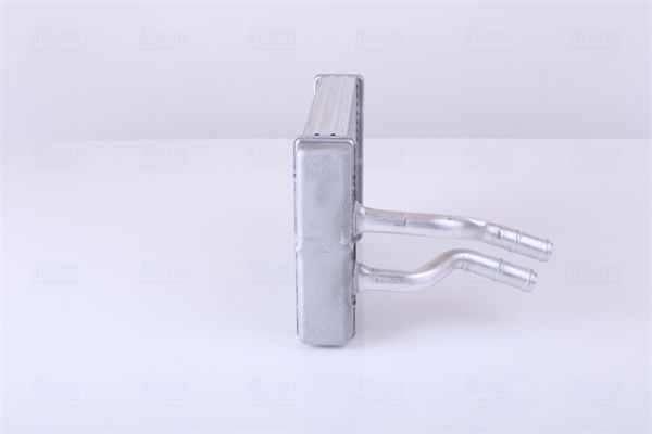 Теплообменник, отопление салона 77610 NISSENS
