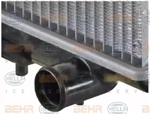 Радиатор, охлаждение двигател 8MK 376 724-691 HELLA