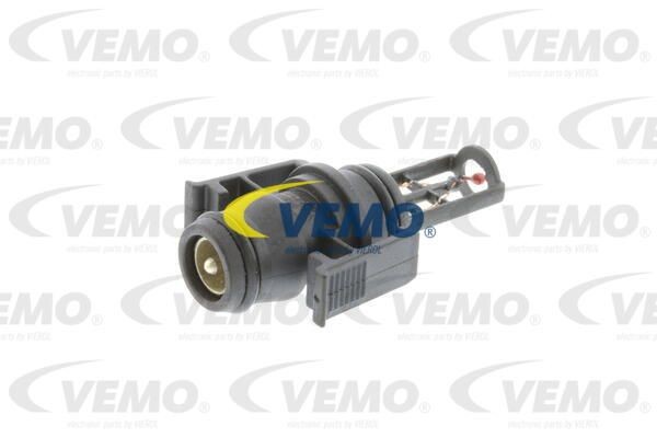 Датчик, температура впускаемого воздуха V30-72-0104 VEMO