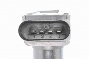 Катушка зажигания V10-70-0066 VEMO