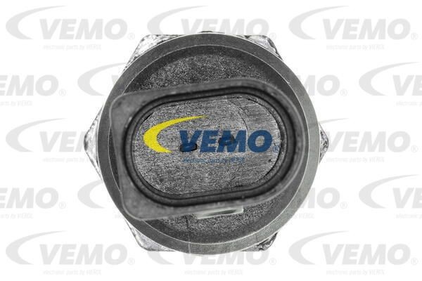 Выключатель, фара заднего хода V10-73-0150 VEMO