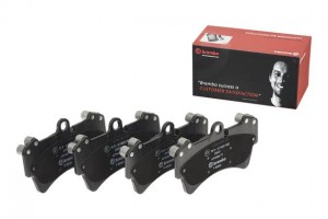 Комплект тормозных колодок, диско P85065 BREMBO