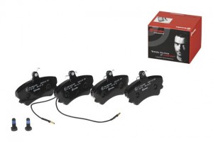 Комплект тормозных колодок, диско P68019 BREMBO