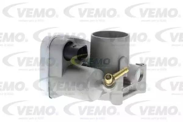 Патрубок дроссельной заслонки V10-81-0010 VEMO