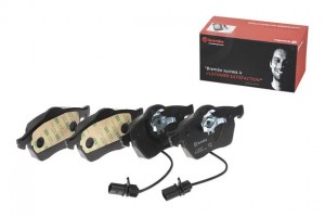 Комплект тормозных колодок, диско P85037 BREMBO