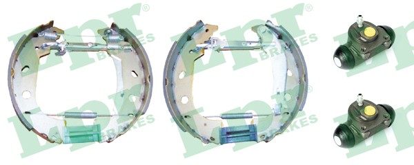 Комплект тормозных колодок OEK421 LPR