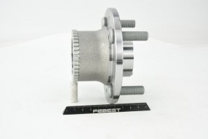 Ступица колеса 1082-T200RA40 FEBEST