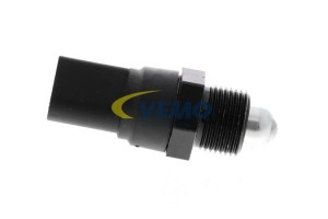 Выключатель, фара заднего хода V10-73-0150 VEMO