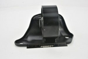 Подушка двигателя MM-N94F FEBEST