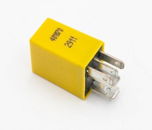 Реле 98444017 IVECO