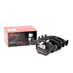 Комплект тормозных колодок, диско P06021 BREMBO