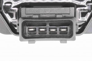 Катушка зажигания V42-70-0004 VEMO