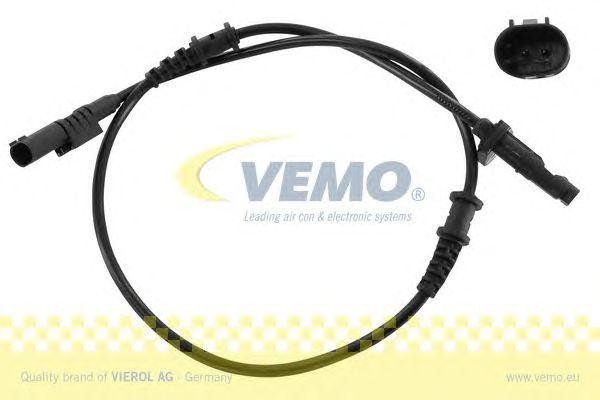 Датчик, частота вращения колеса V30-72-0144 VEMO