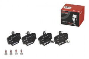 Комплект тормозных колодок, диско P50038 BREMBO