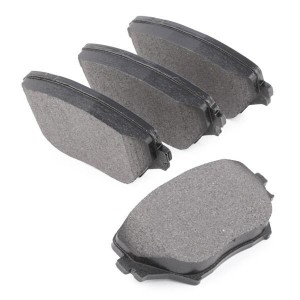 Комплект тормозных колодок, диско P83055 BREMBO