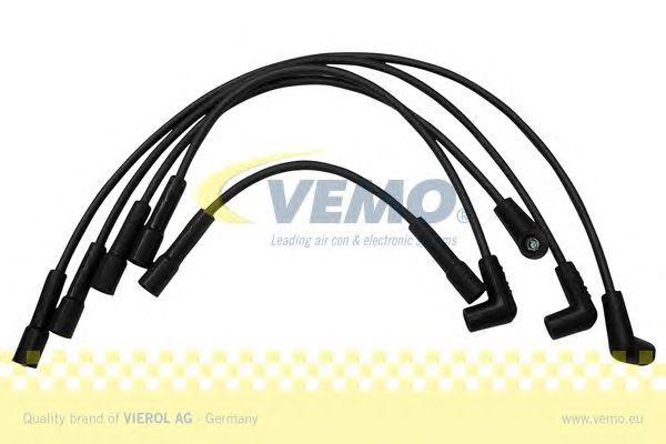 Ккомплект проводов зажигания V40700028 VEMO