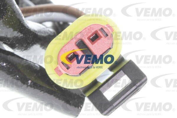Датчик частоты вращения, управление двигателем V40-72-0358 VEMO
