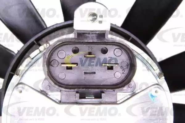 Вентилятор, охлаждение двигателя V15-01-1864 VEMO