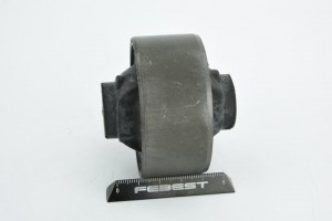 Сайлентблок рычага подвески SZAB-030 FEBEST
