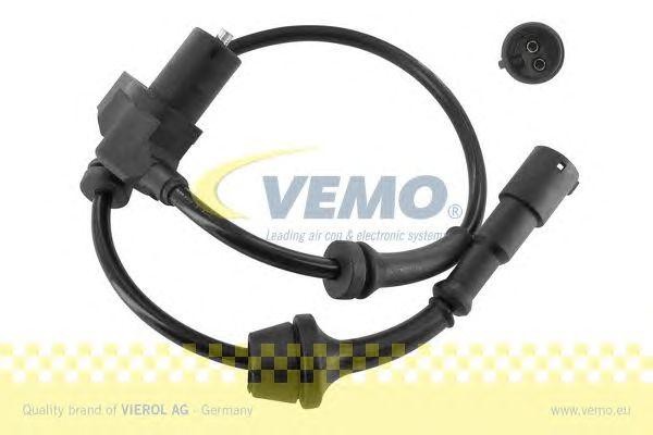 Датчик, частота вращения колеса V10-72-1101 VEMO