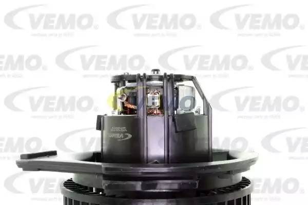 вентилятор салона V40-03-1101 VEMO
