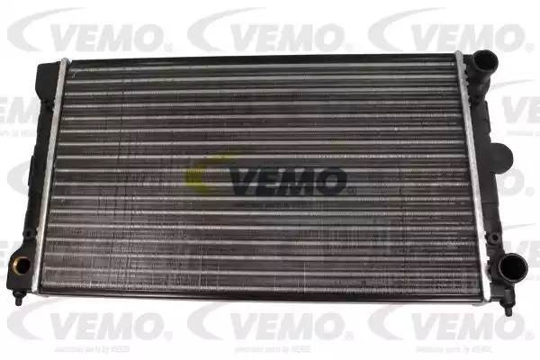 Радиатор, охлаждение двигател V15-60-5020 VEMO