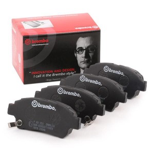 Комплект тормозных колодок, диско P83050 BREMBO